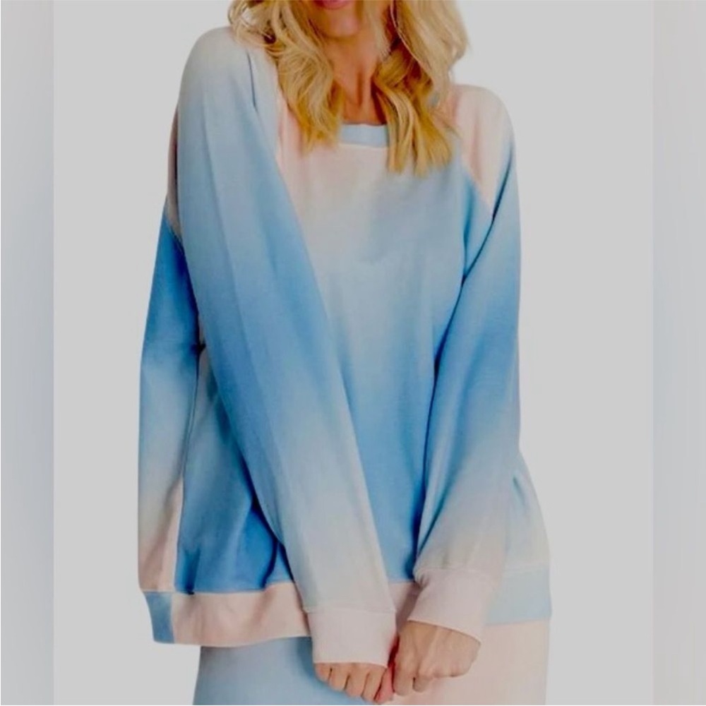 Wildfox Sommers in the Grotto Sweatshirt NWT Med. super soft tie dyed (bin M)